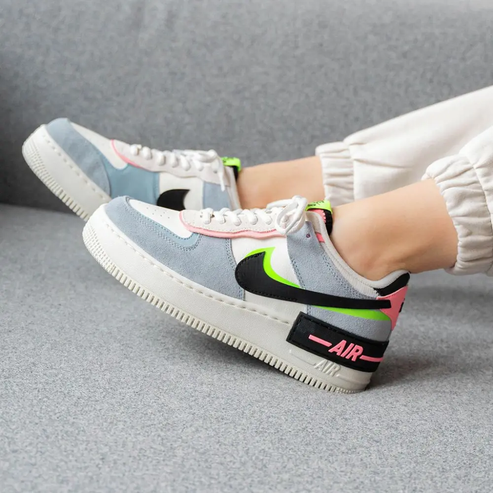 Alternative view of Giày Nike Wmns Air Force 1 Shadow 'Sunset Pulse' CU8591-101