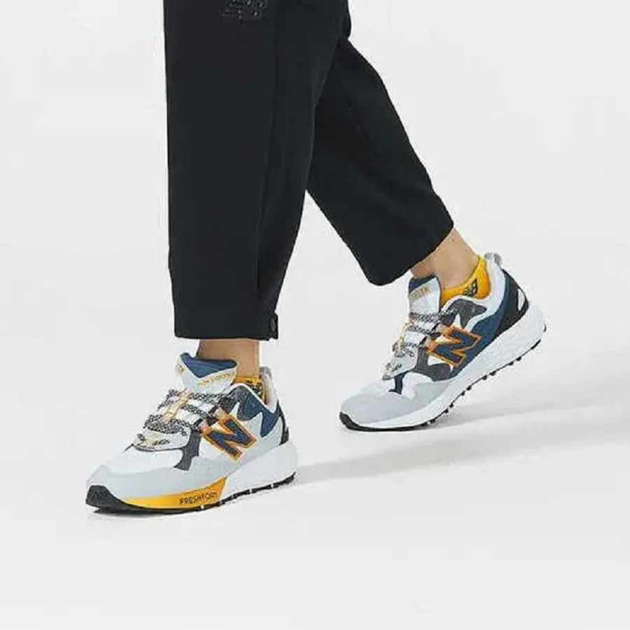Alternative view of Giày New Balance Fresh Foam Crag v2 'Grey Blue White' MTCRGLW2