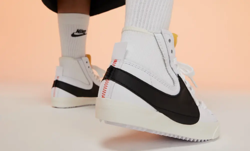 Alternative view of Giày Nike Wmns Blazer Mid '77 Jumbo 'White Black' DQ1471-100