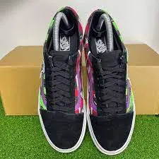 Alternative view of Giày Vans The Nightmare Before Christmas x Old Skool 'Lock Shock and Barrel' VN0A4BV5TPJ