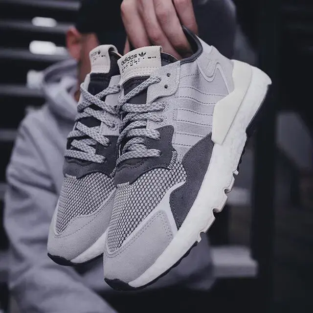 Alternative view of Giày Adidas Nite Jogger ‘Triple Grey’ G26315