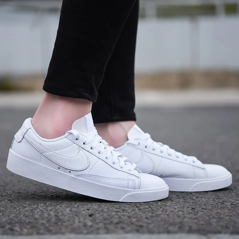 Giày Nike Blazer Low LE 'Triple White' AV9370-111 - Ảnh 5