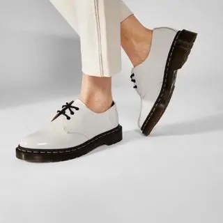 Alternative view of Giày Dr. Martens 1461 Patent Leather Oxford White 26754100