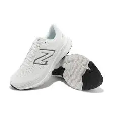 Alternative view of Giày New Balance Fresh Foam X 860v13 White Reflection M860W13