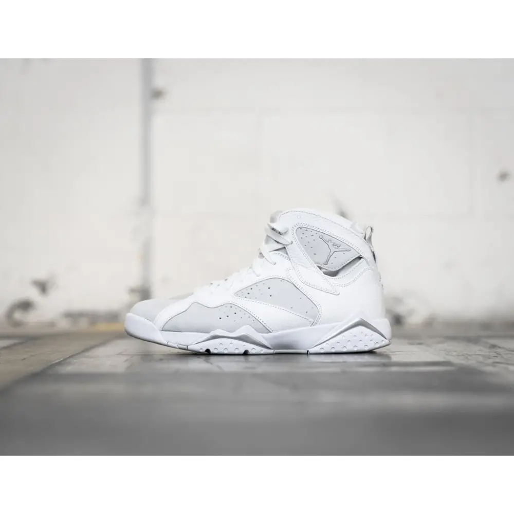 Alternative view of Giày Nike Air Jordan 7 Retro GS 'Pure Money' 304774-120