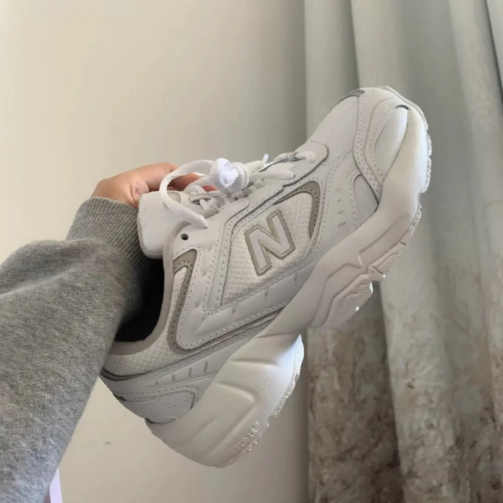 Alternative view of Giày New Balance 452 'White Grey' WX452SG