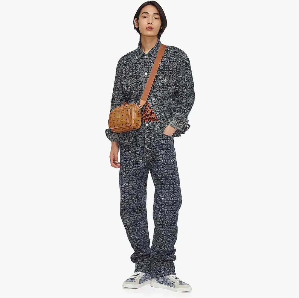 Alternative view of Túi MCM Klassik Crossbody In Visetos Cognac MMRAAKC02CO001