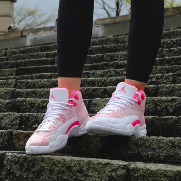Giày Nike Air Jordan 12 Retro GS 'Arctic Pink' 510815-101 - Ảnh 4