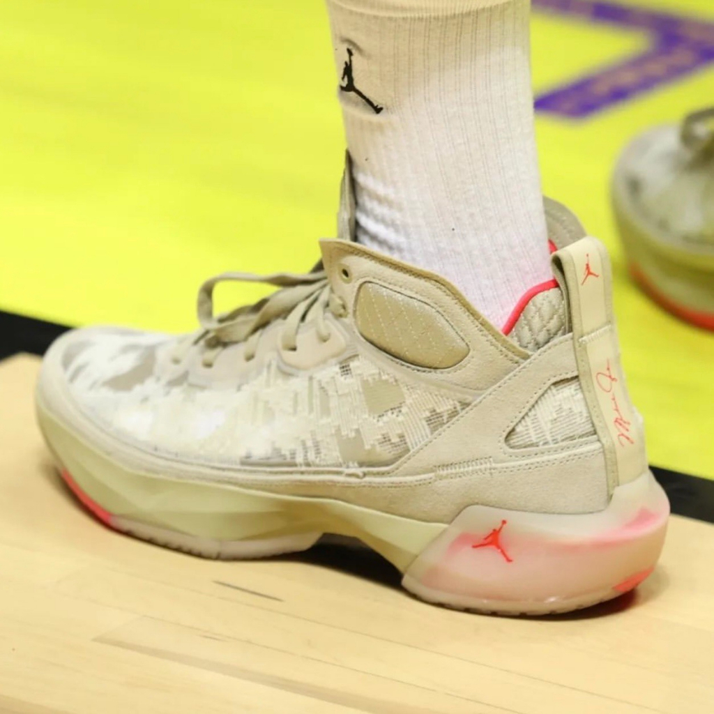 Giày Nike Air Jordan 37 'Wheat' FD6720-200 - Ảnh 3