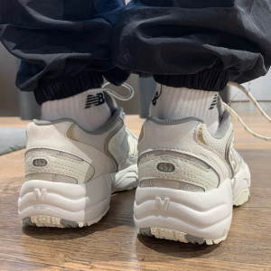 Alternative view of Giày New Balance 452 'Beige White' WX452XA