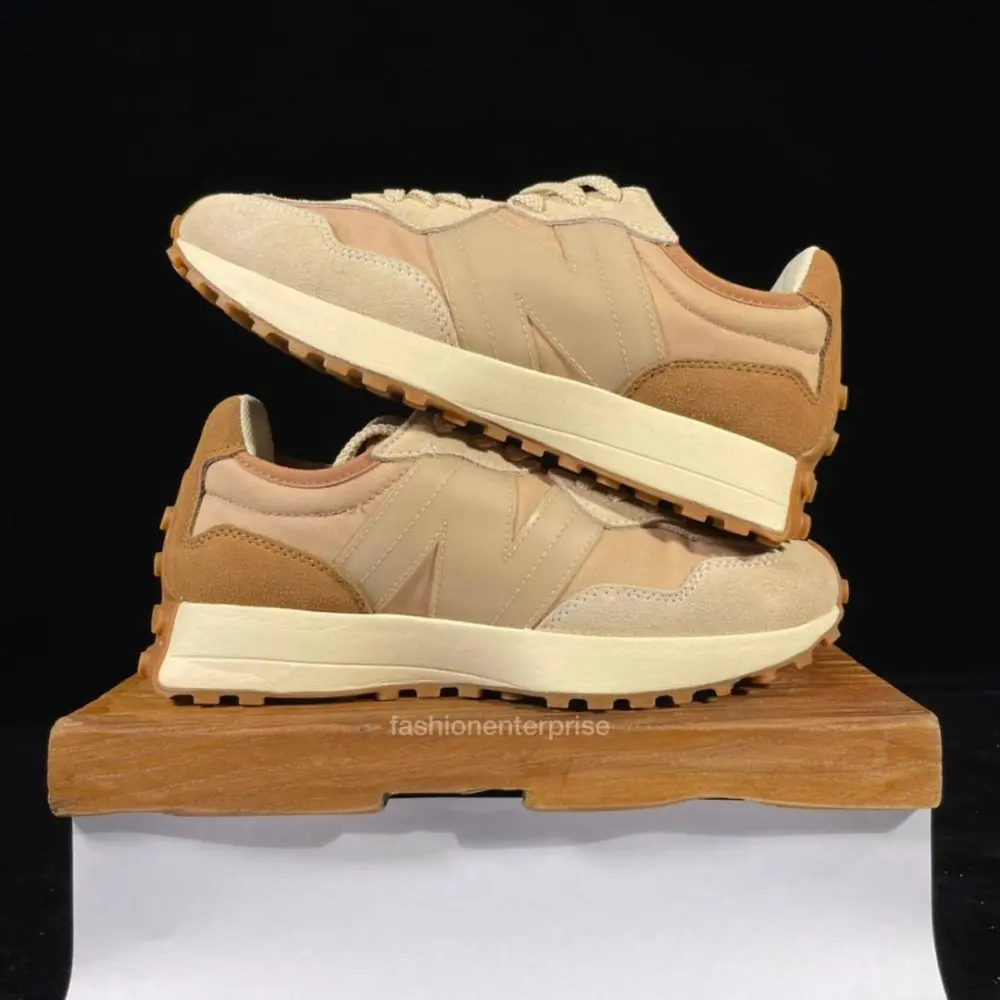 Alternative view of Giày New Balance ANB Brand x 327 'Beige Gum'MS327AAN