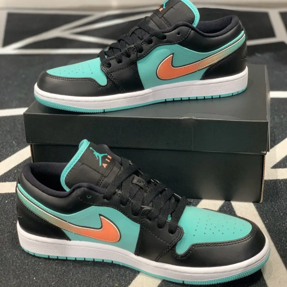 Giày Nike Air Jordan 1 Low SE 'Tropical Twist' CK3022-301 - Ảnh 3