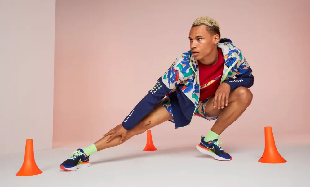 Giày Nike Kelly Anna London x React Infinity Run Flyknit 2 'Run Past The Future' CZ3602-400 - Ảnh 5
