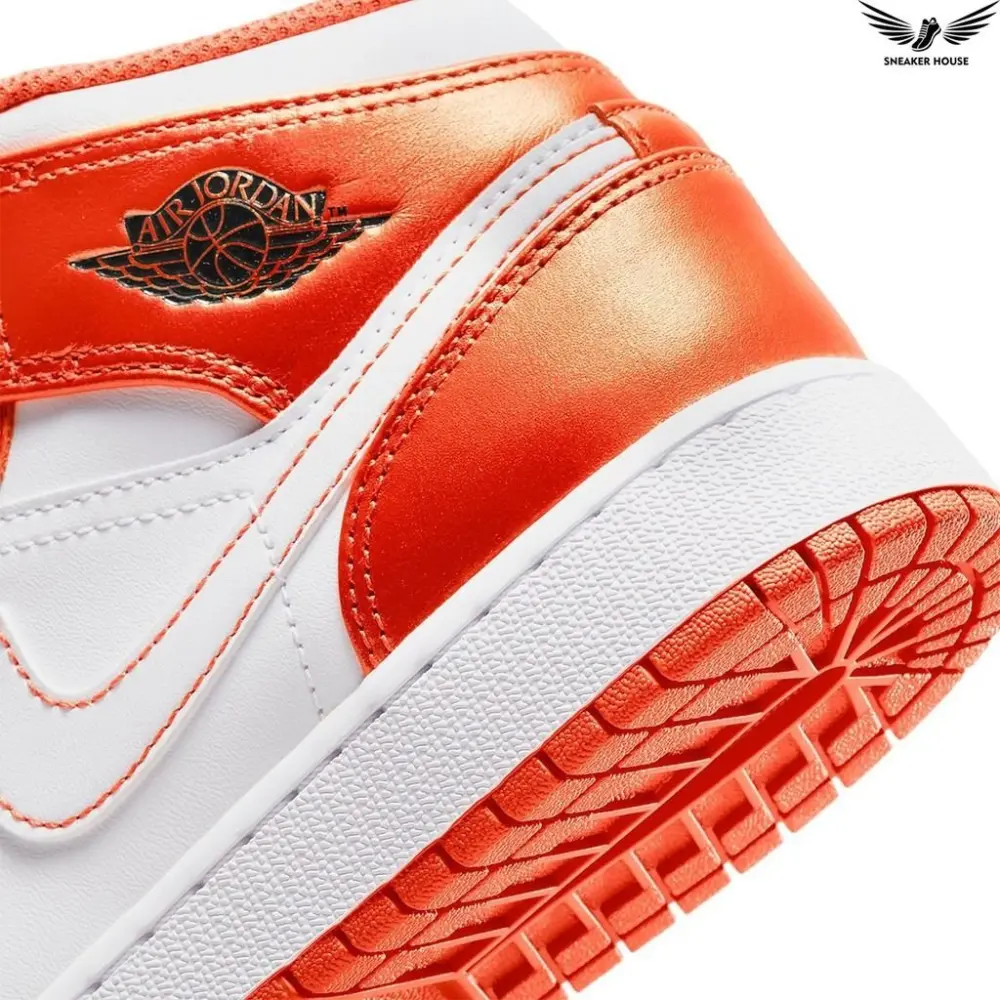 Giày Nike Air Jordan 1 Mid SE GS 'Electro Orange' DM4228-800 - Ảnh 5