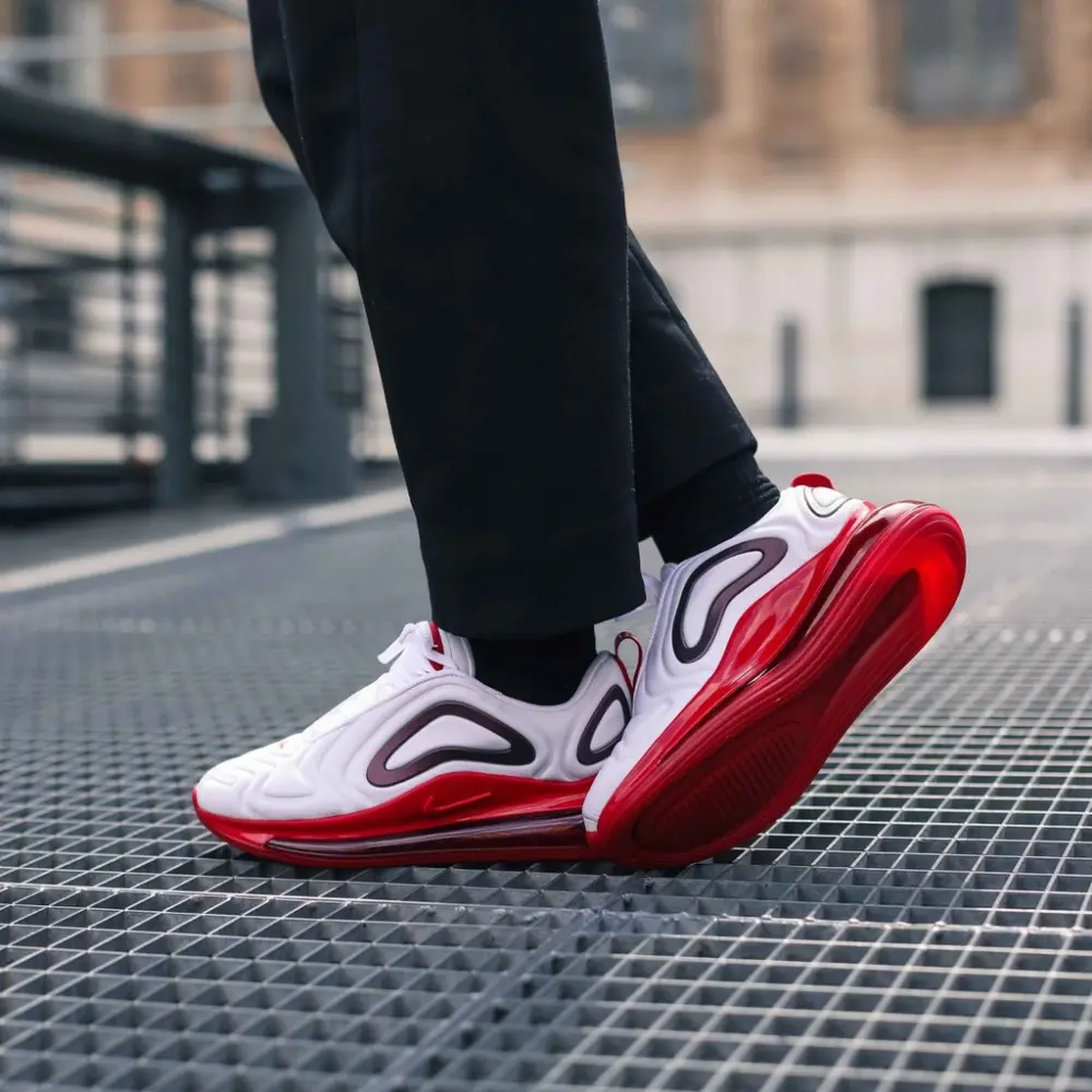 Alternative view of Giày Nike Wmns Air Max 720 'White Red' CD2047-100