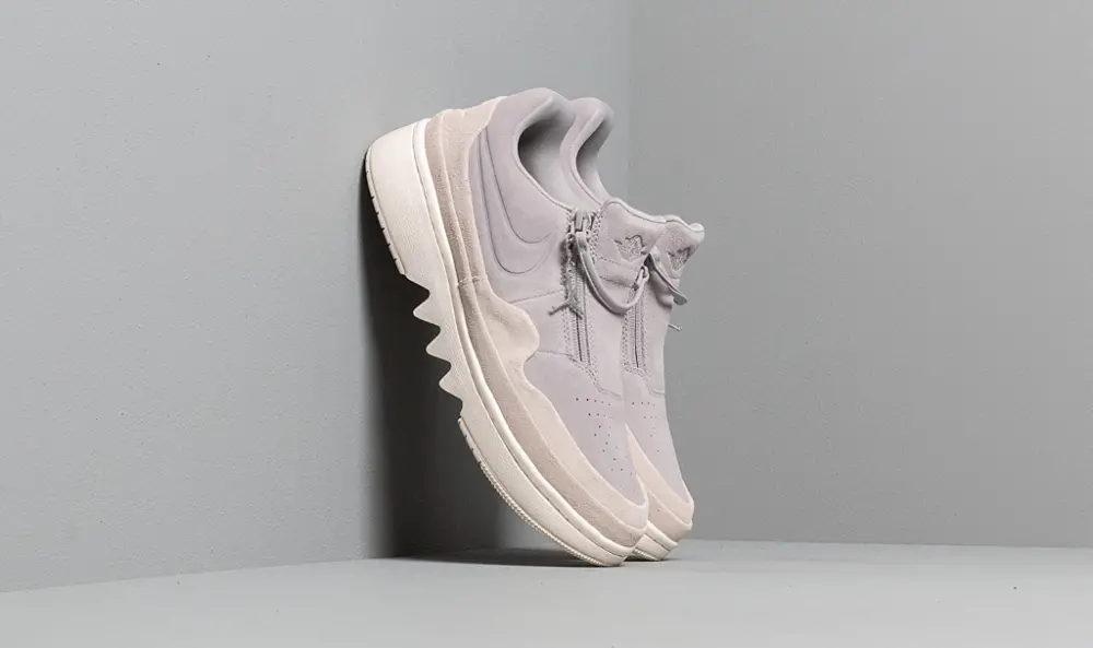 Giày Nike Wmns Air Jordan 1 Jester XX Low 'Atmosphere Grey' AV4050-002 - Ảnh 5
