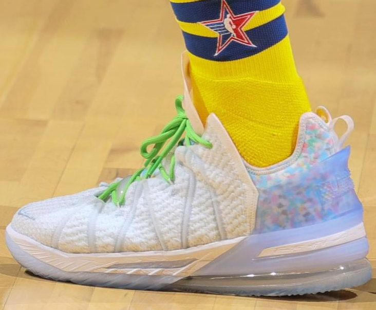 Giày Nike LeBron 18 EP 'Play For The Future' CW3155-400 - Ảnh 5