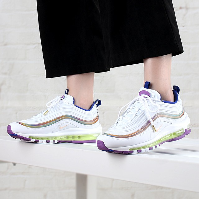 Giày Nike Wmns Air Max 97 SE 'White Iridescent Stripes' CW2456-100 - Ảnh 4