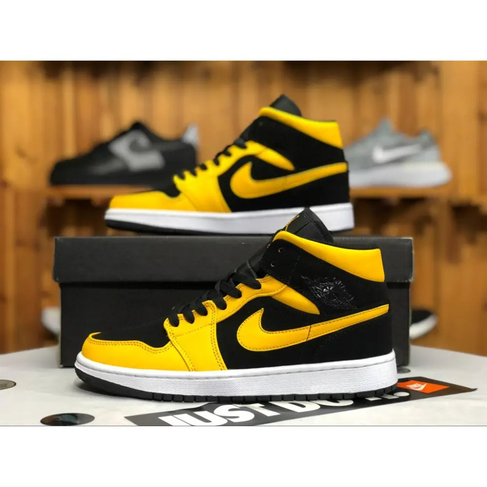 Giày Nike Air Jordan 1 Retro Mid 'Reverse New Love' 554724-071 - Ảnh 3