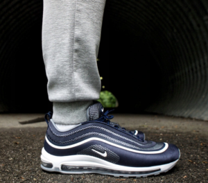 Alternative view of Giày Nike Air Max 97 Ultra 17 'Midnight Navy' 918356-400