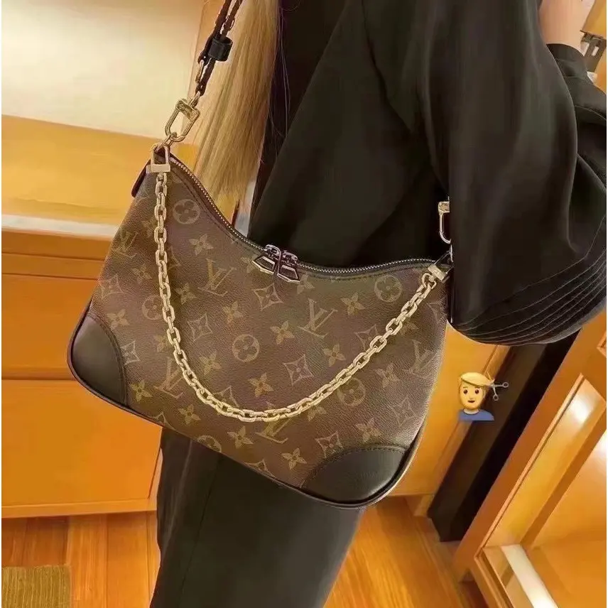 Túi Louis Vuitton Boulogne Monogram Canvas Black M45831 - Ảnh 4