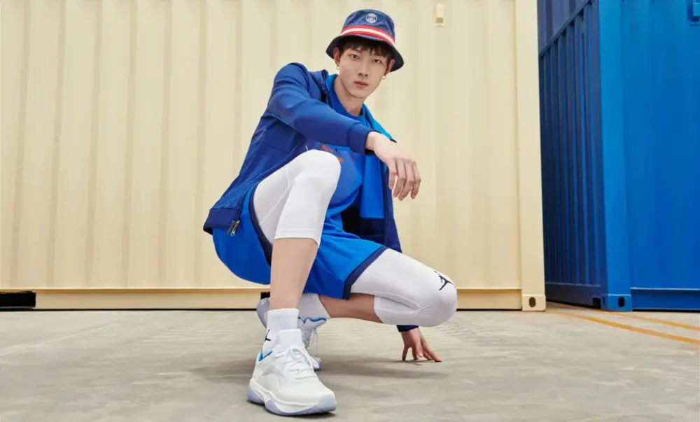 Giày Nike Air Jordan 11 CMFT Low 'White Army Navy' DO0751-100 - Ảnh 5
