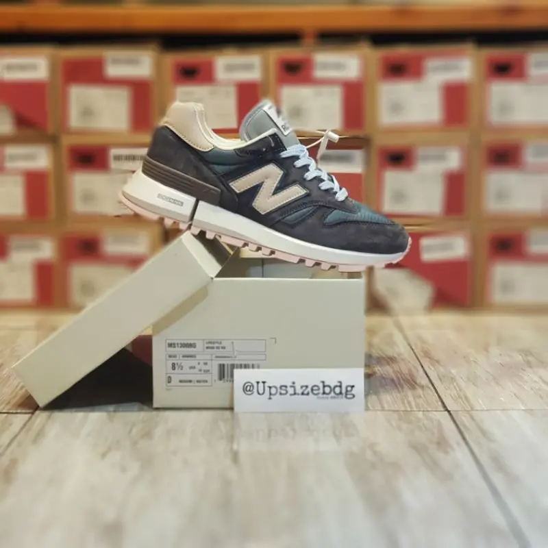 Alternative view of Giày New Balance Ronnie Fieg x RC 1300 'Mauve Sole' MS1300KB