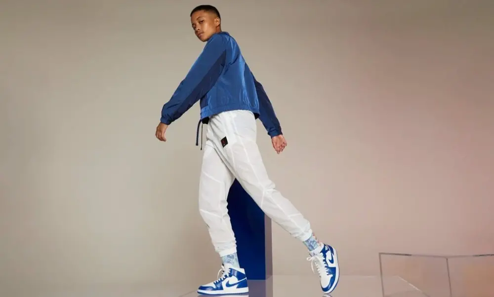 Alternative view of Giày Nike Air Jordan 1 Mid 'Kentucky Blue' BQ6472-104