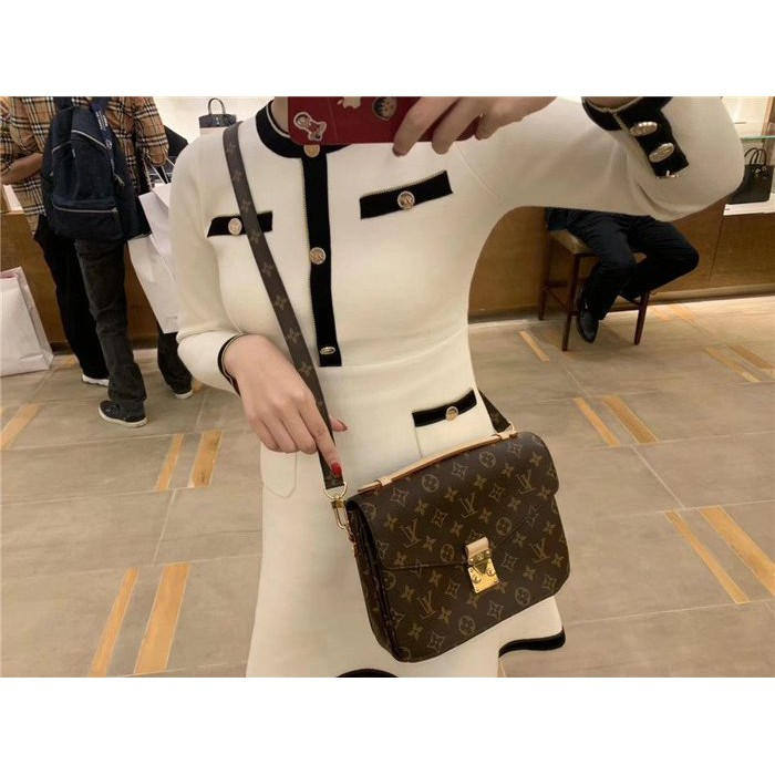 Túi Louis Vuitton Pochette Metis Monogram Brown Handbag M44875 - Ảnh 2