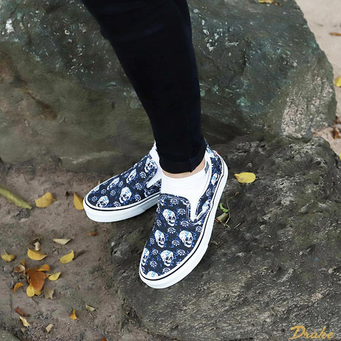 Giày Vans Classic Slip-On 'Flash Skull' VN0A4U381HJ - Ảnh 5