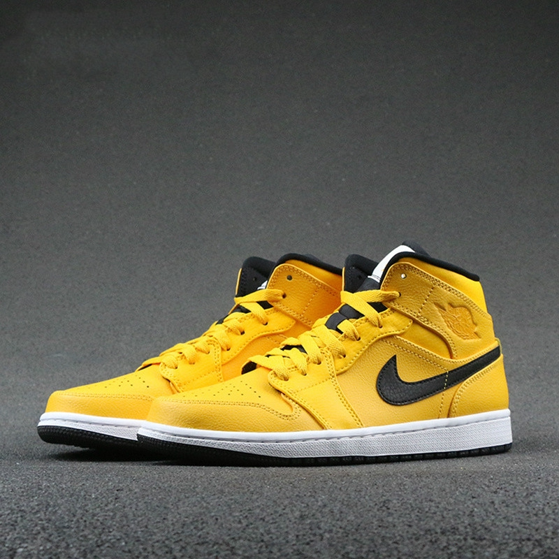 Giày Nike Air Jordan 1 Mid GS 'University Gold' 554725-700 - Ảnh 4