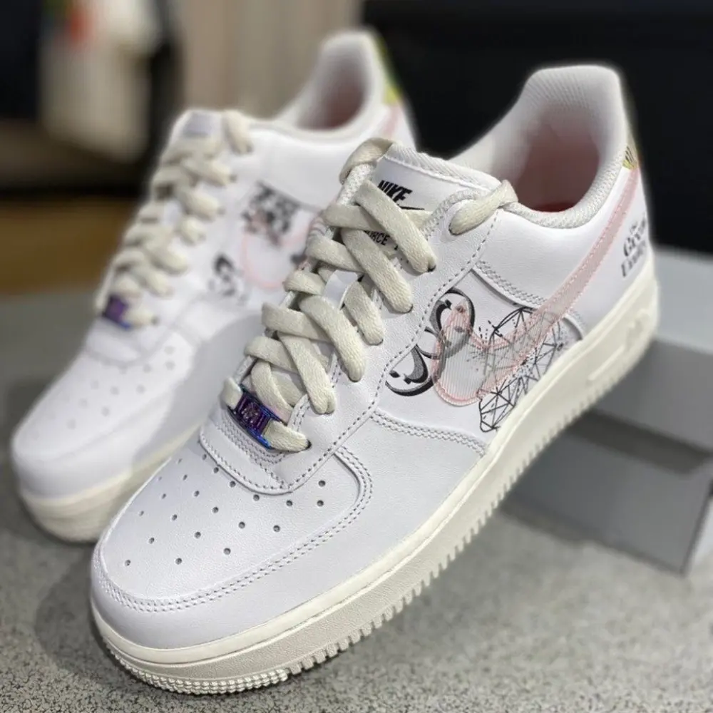 Alternative view of Giày Nike Air Force 1 Low 'The Great Unity' DM5447-111
