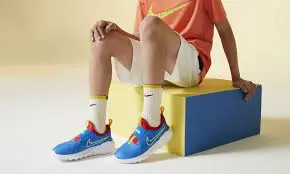 Alternative view of Giày Nike Flex Runner 2 GS 'Blue Green' DJ6038-402