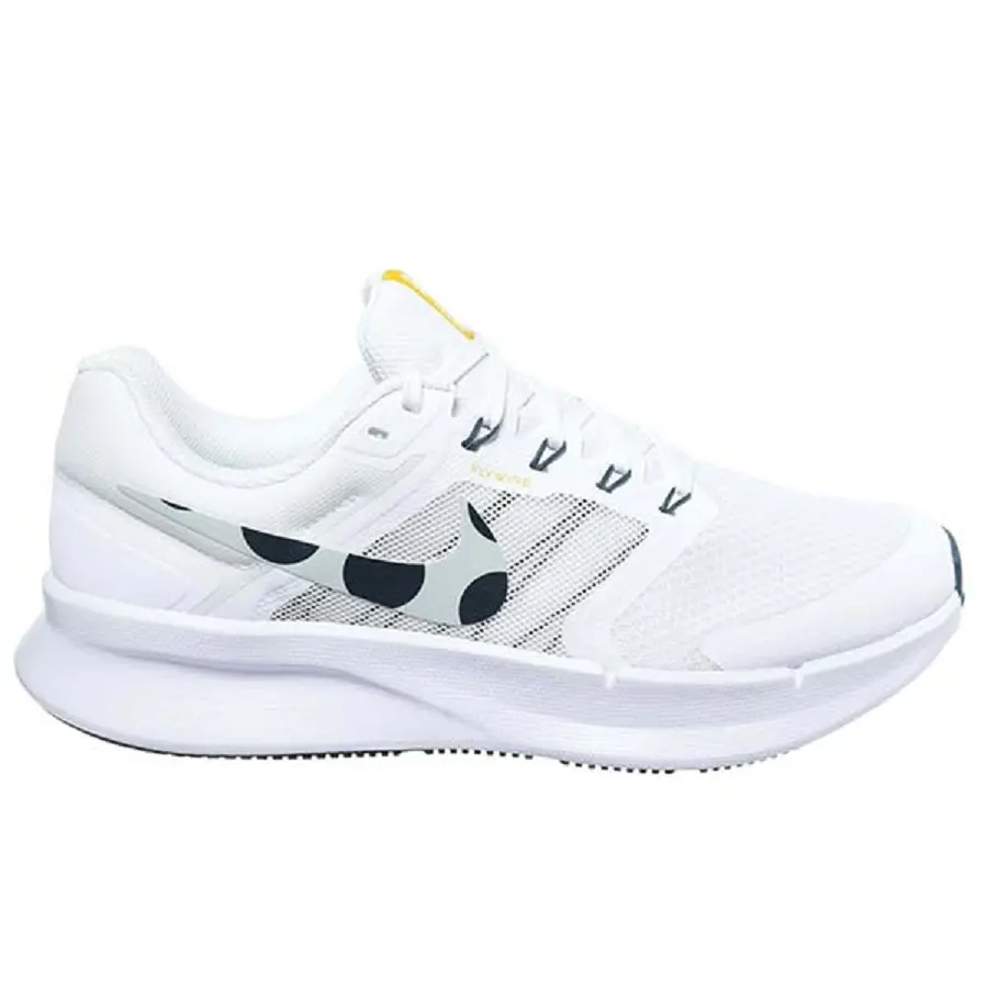 Giày Nike Run Swift 3 DR2695-100