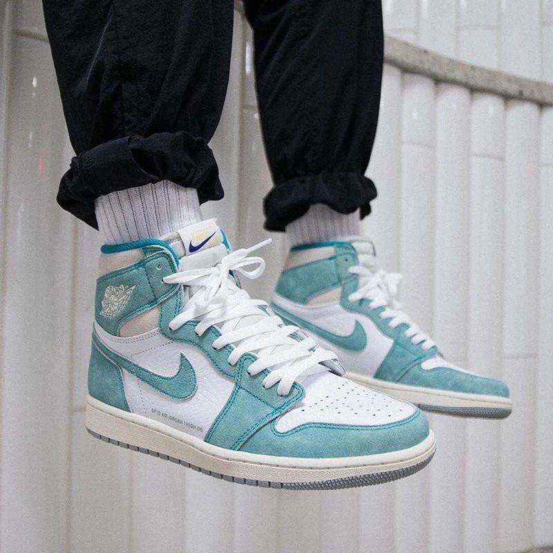 Giày Nike Air Jordan 1 'Turbo Green' 575441-311 - Ảnh 3