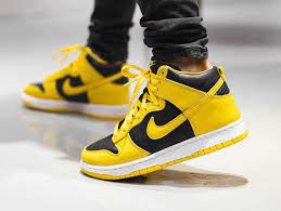 Alternative view of Giày Nike Dunk High SP 'Iowa' 2020 CZ8149-002