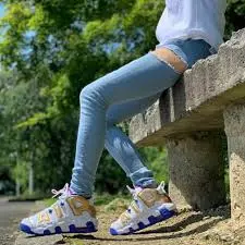 Giày Nike Air More Uptempo GS 'Fuchsia Blast' 415082-106 - Ảnh 5