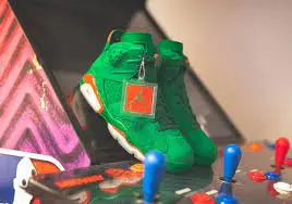 Giày Nike Air Jordan 6 Retro NRG 'Green Suede Gatorade' AJ5986-335 - Ảnh 3