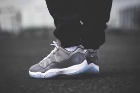 Giày Nike Air Jordan 11 Retro Low 'Cool Grey' 528895-003 - Ảnh 4