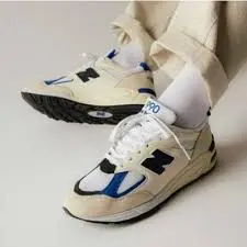 Alternative view of Giày New Balance Teddy Santis x 990v2 Made in USA 'White Blue' M990WB2