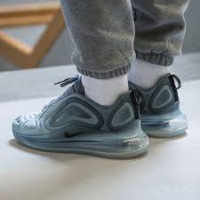 Alternative view of Giày Nike Wmns Air Max 720 'Cool Grey' AR9293-004