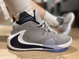 Alternative view of Giày Nike Zoom Freak 1 'Atmosphere Grey' BQ5422-002