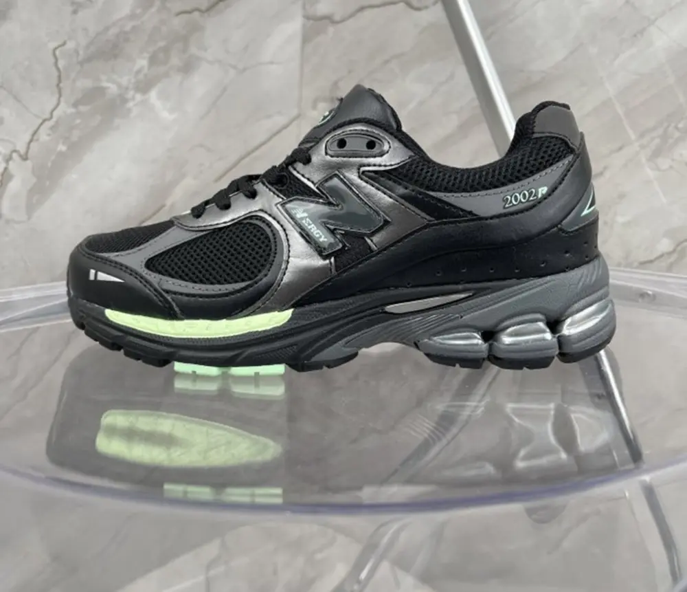 Giày New Balance 2002R 'Black Green' M2002RLD - Ảnh 7