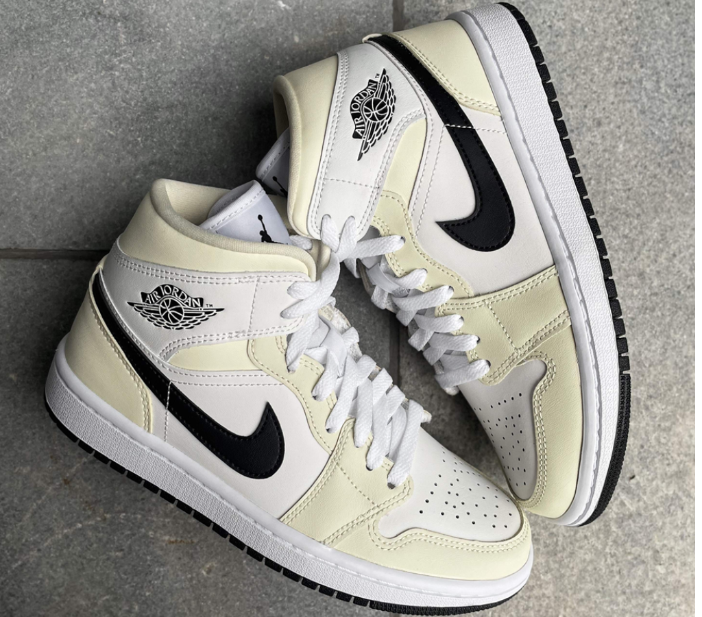 Giày Nike Wmns Air Jordan 1 Mid 'Coconut Milk' BQ6472-121 - Ảnh 5