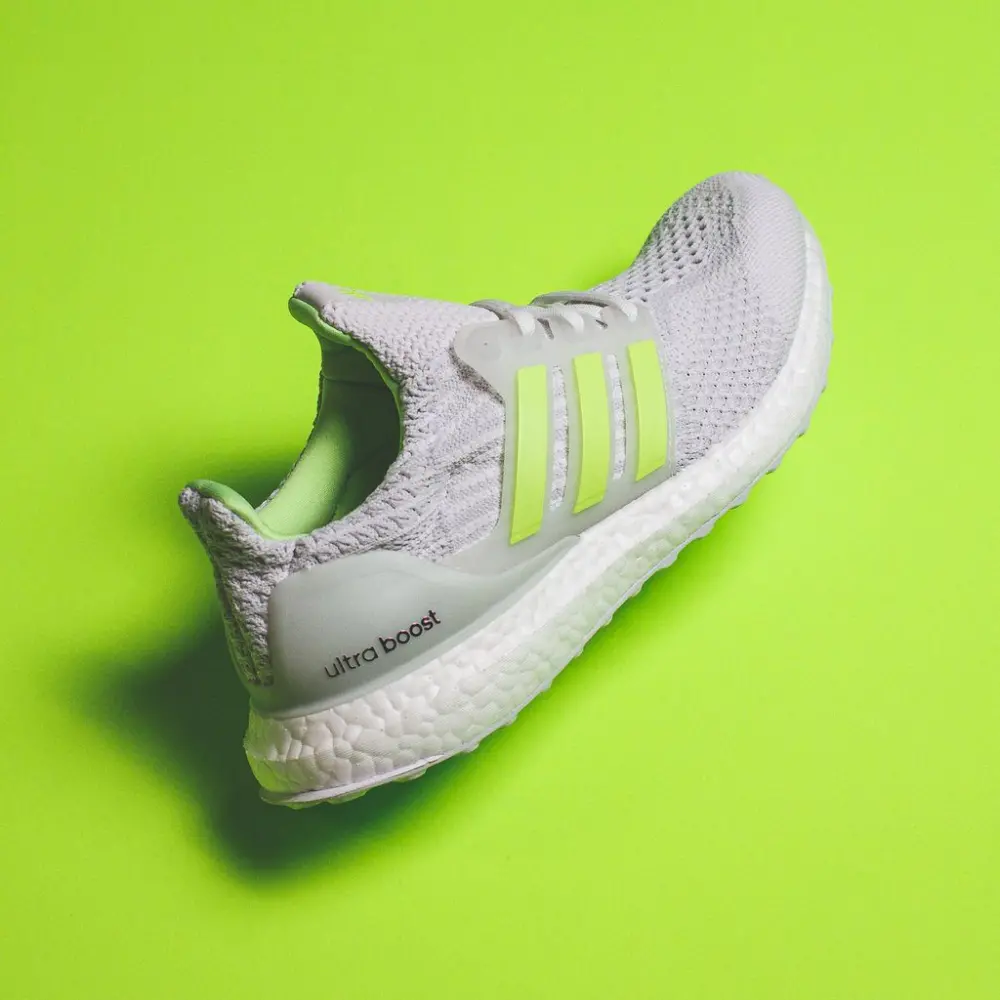 Giày Adidas Wmns UltraBoost 5.0 DNA 'White Signal Green' G58760 - Ảnh 4