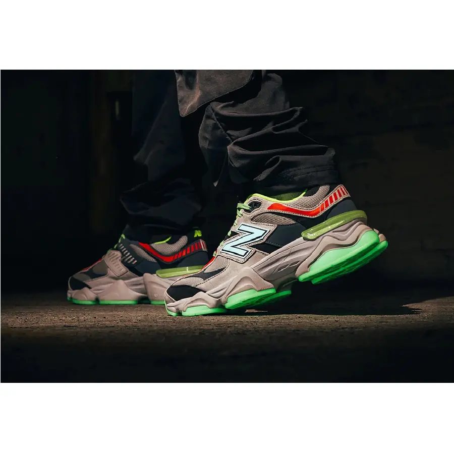 Alternative view of Giày New Balance 9060 DTLR 'Grey Glow' U9060DGG