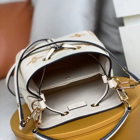 Túi Louis Vuitton NéoNoé BB Monogram Empreinte Handbags M45716 - Ảnh 3