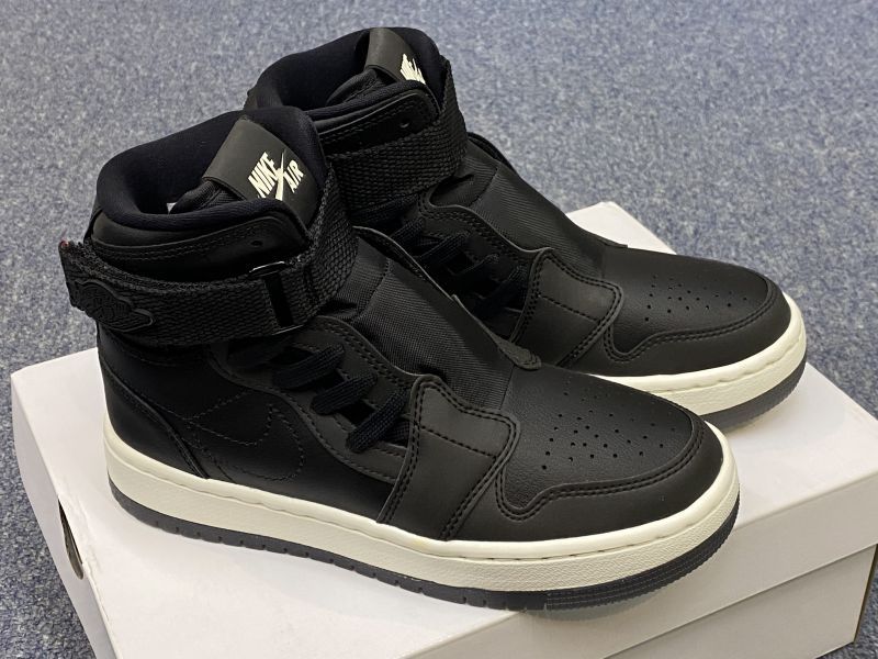 Giày Nike Wmns Air Jordan 1 Nova XX 'Black Sail' AV4052-002 - Ảnh 3