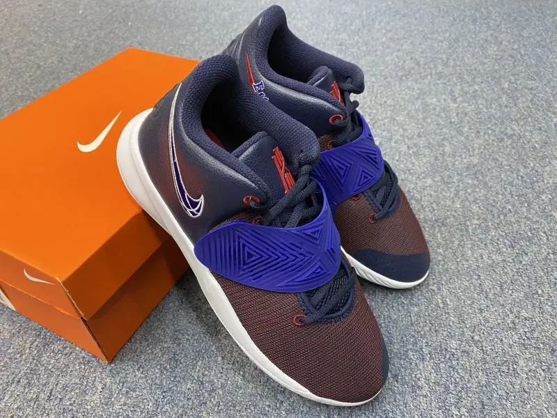 Giày Nike Kyrie Flytrap III Older Kids' Basketball Shoe BQ5620-400 - Ảnh 6