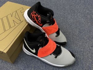 Alternative view of Giày Nike Kyrie Flytrap III 'Light Smoke Grey' CZ6567-001